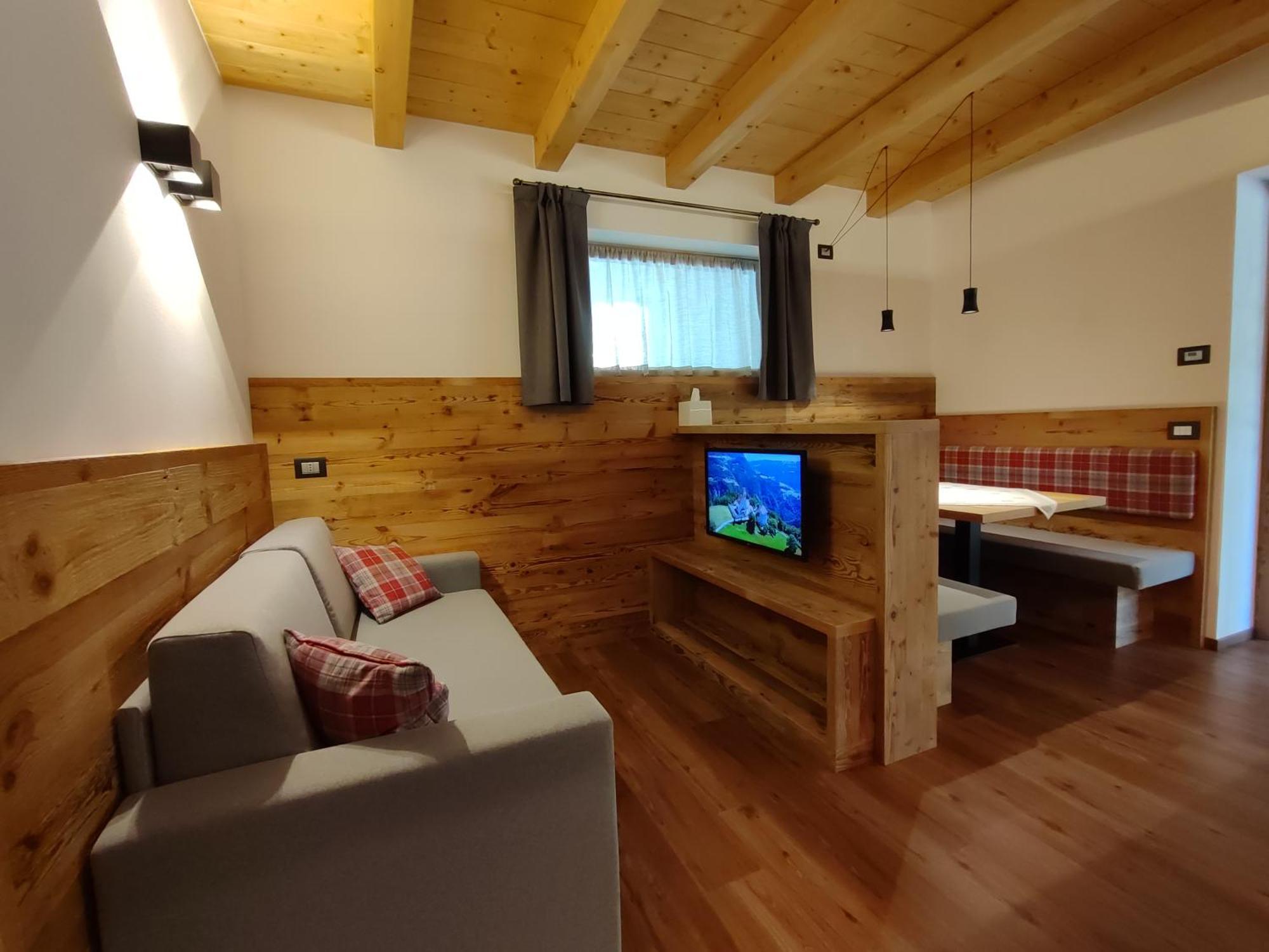 Dolomites B&B - Suites, Apartments And Spa Tesero Exterior foto