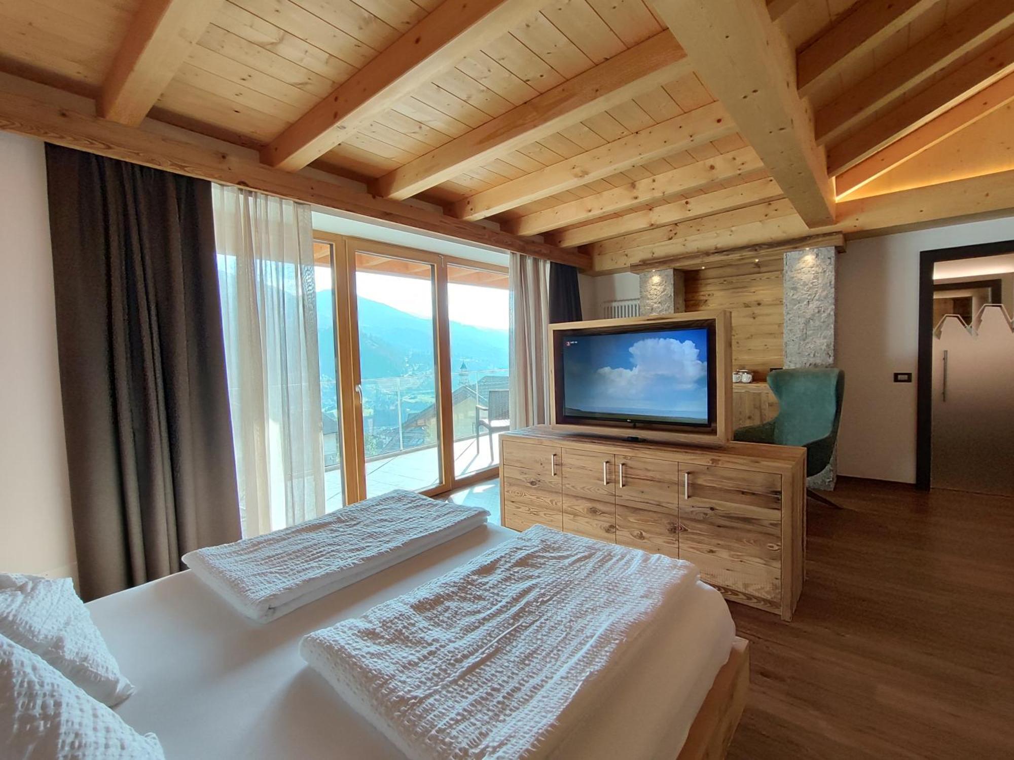 Dolomites B&B - Suites, Apartments And Spa Tesero Exterior foto